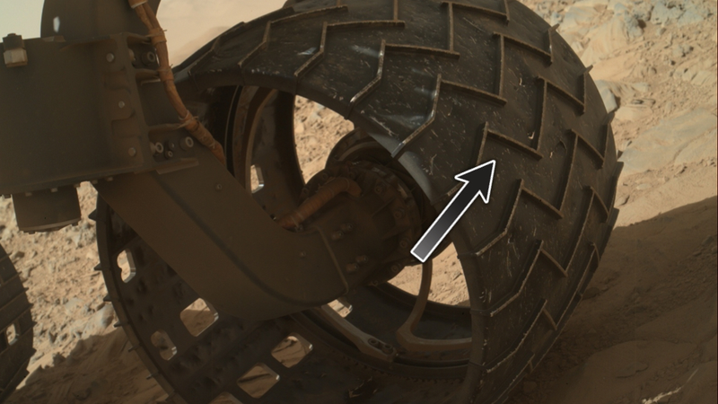 Illustration for article titled This Is What Happens When You Drive Through Three Miles Of Mars